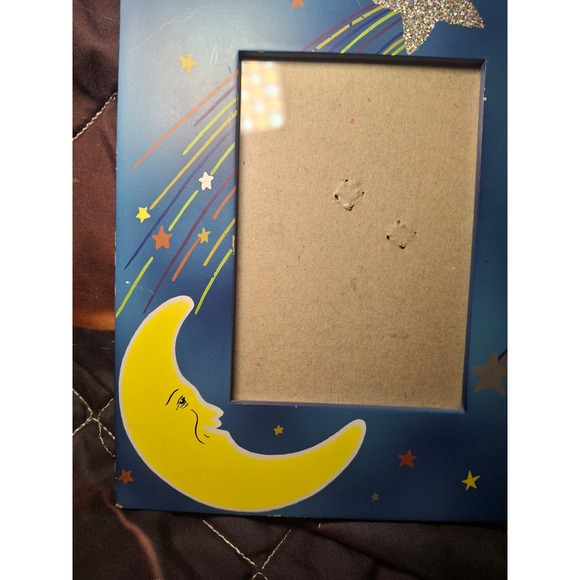 Picture frame - Picture 2 of 4